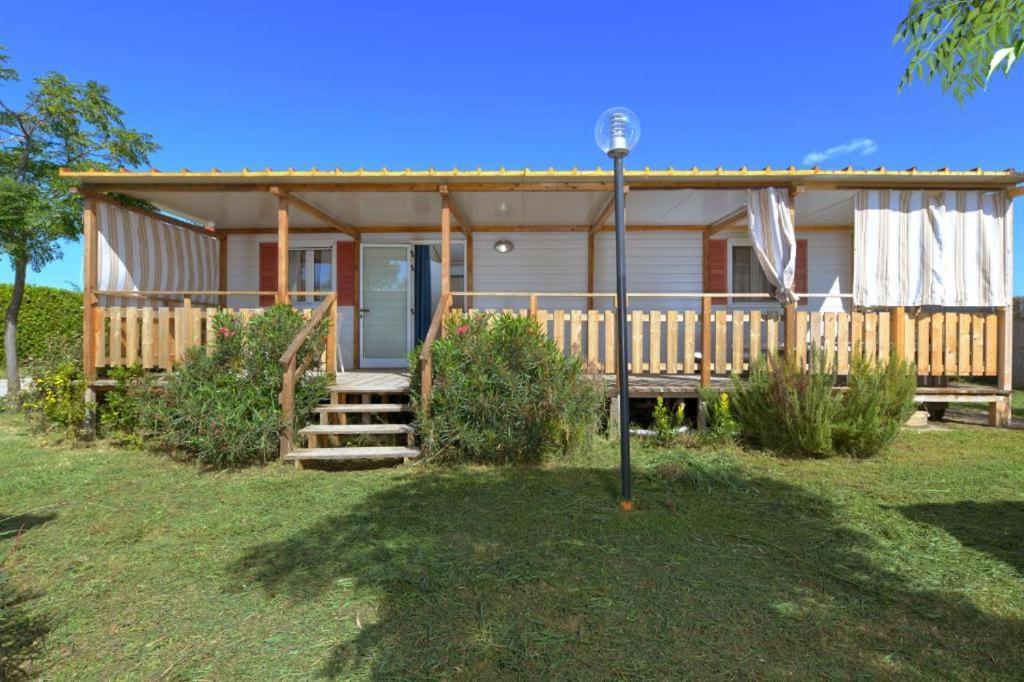 Camping Village Tuscia Tirrenica タルクイーニア エクステリア 写真