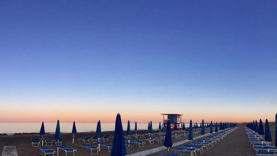 Camping Village Tuscia Tirrenica タルクイーニア エクステリア 写真